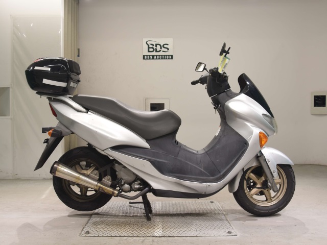 Suzuki AVENIS150 2000