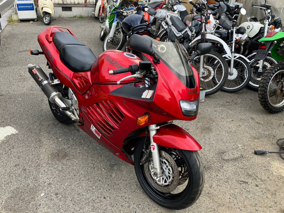 Suzuki RF900R 1994