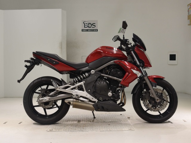 Kawasaki ER-4N 2011