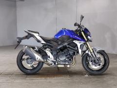 Suzuki GSR750 2014