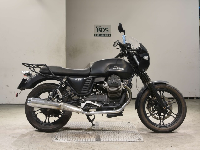 Moto Guzzi V7 STONE 2015