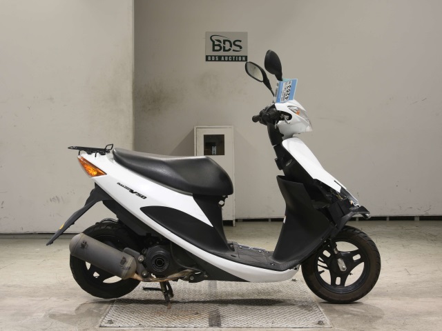 Suzuki ADDRESS V50