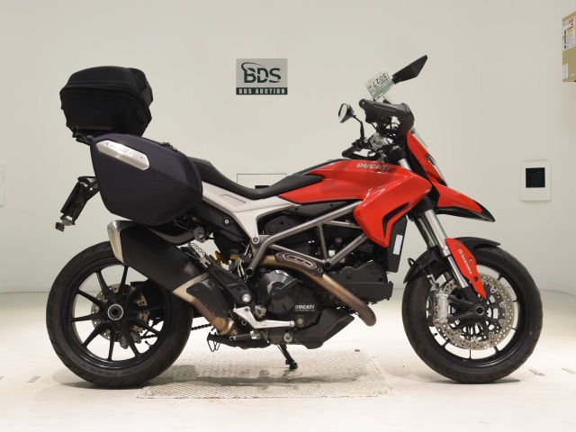 Ducati HYPERSTRADA 821 2015