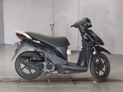 Suzuki ADDRESS V110