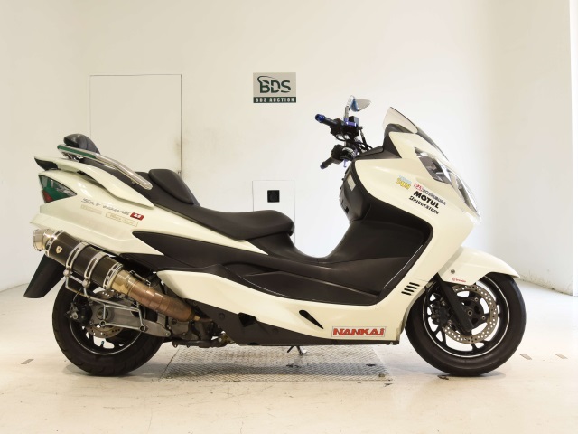 Suzuki SKYWAVE 250M