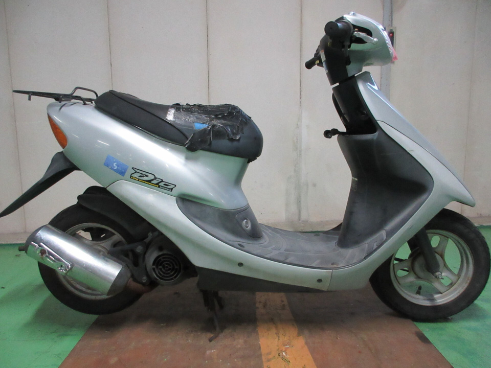 Honda DIO 2000