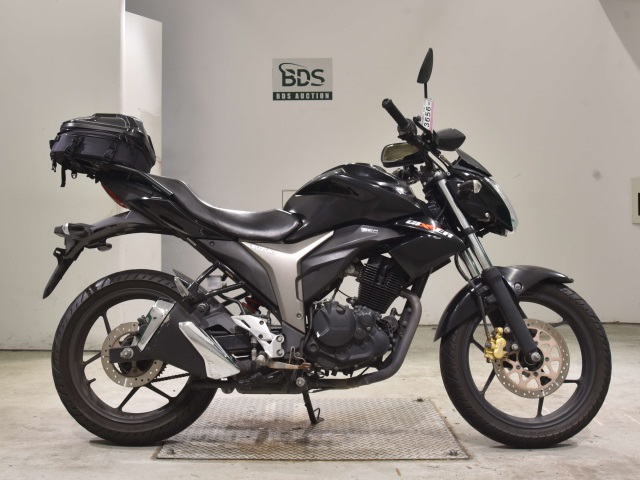 Suzuki GIXXER150