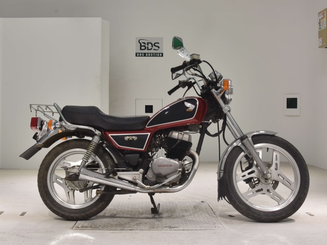 Honda 250TLA CUSTOM 1983