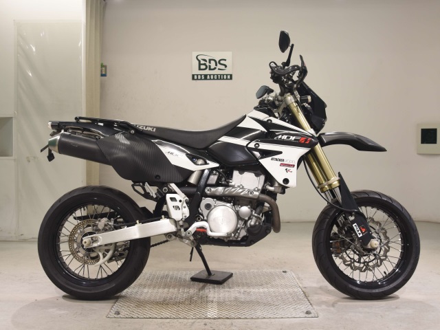 Suzuki DR-Z400SM 2011