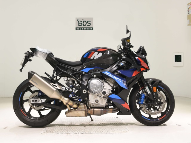 BMW M1000R 2023