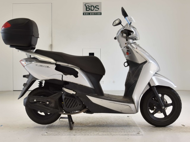 Honda LEAD125 2016