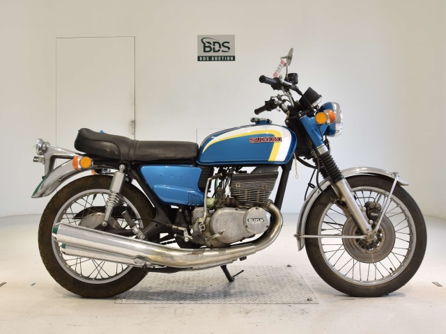 Suzuki GT380