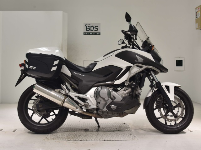 Honda NC700XD 2013