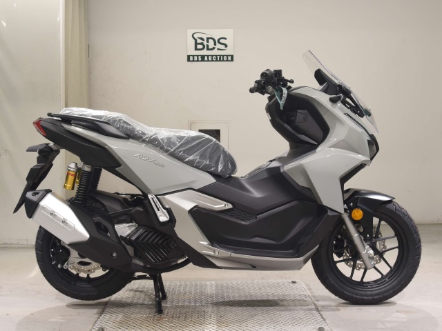 Honda ADV 160 2025