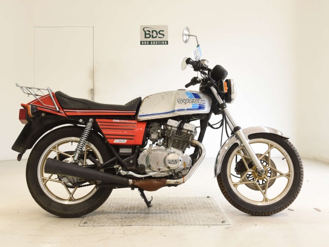 Suzuki GSX250E