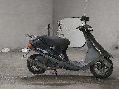 Suzuki ADDRESS V50