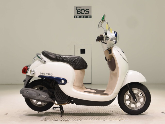 Honda GIORNO 2016