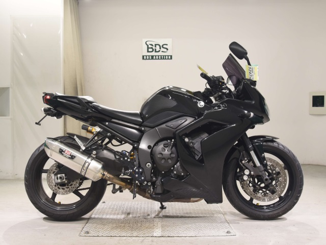 Yamaha FZ1 FAZER 2013