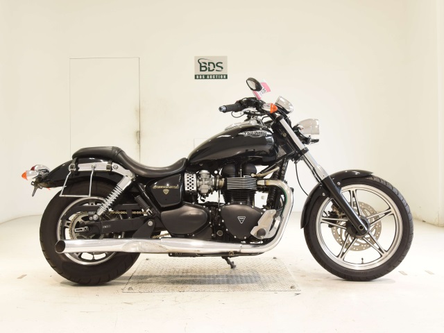 Triumph SPEED MASTER 2012