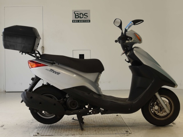 Yamaha AXIS125 2012