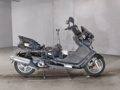Yamaha MAJESTY 125