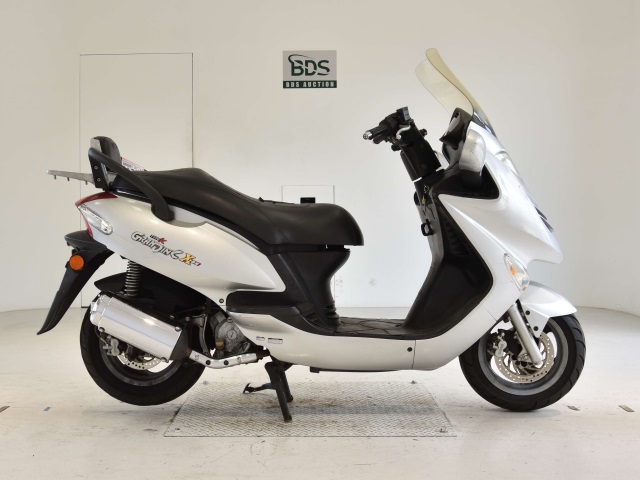 Kymco GRAND DINK125X 2004