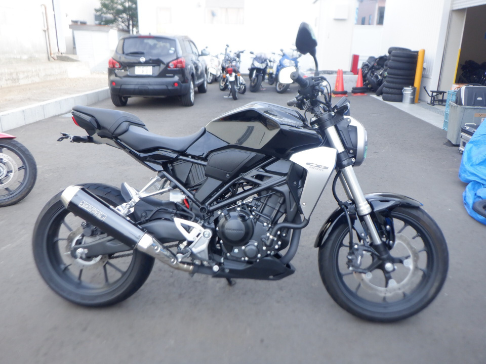 Honda CB250R 2018