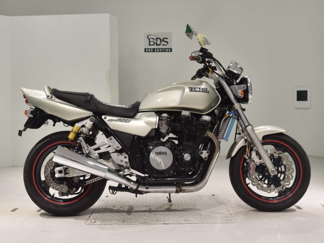 Yamaha XJR1200 1994