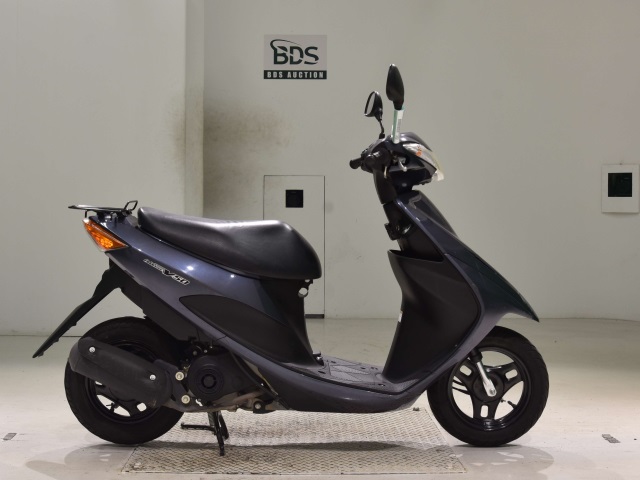 Suzuki ADDRESS V50