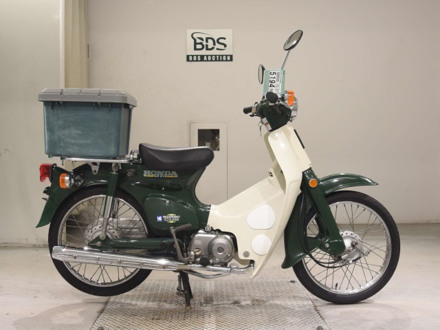 Honda C50 1999
