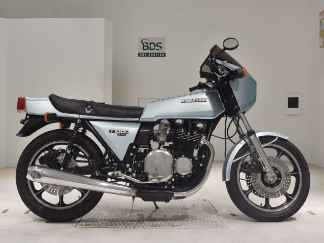 Kawasaki Z1-R 2021