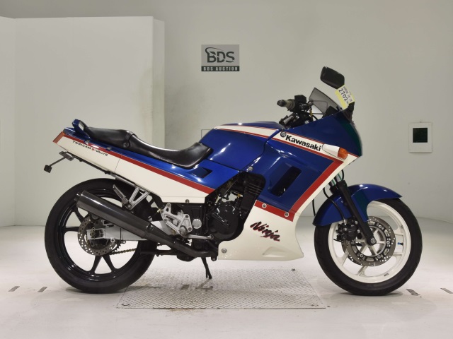 Kawasaki GPX250R 1988