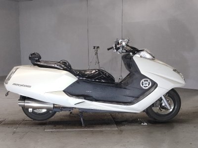 Yamaha MAGZAM 2005