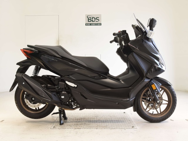 Honda FORZA-6 2025