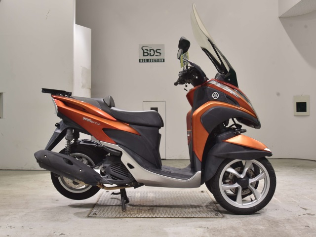 Yamaha TRICITY MW125 2015