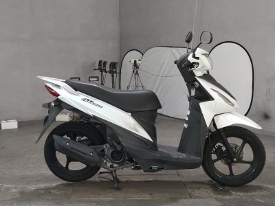 Suzuki ADDRESS V110
