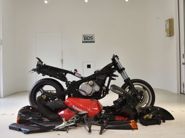 Kawasaki GPZ1000RX 1986