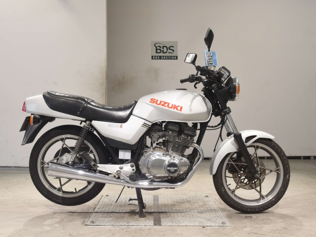 Suzuki GSX250E