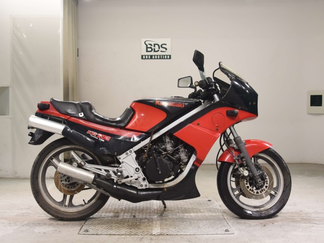 Kawasaki KR250 1984