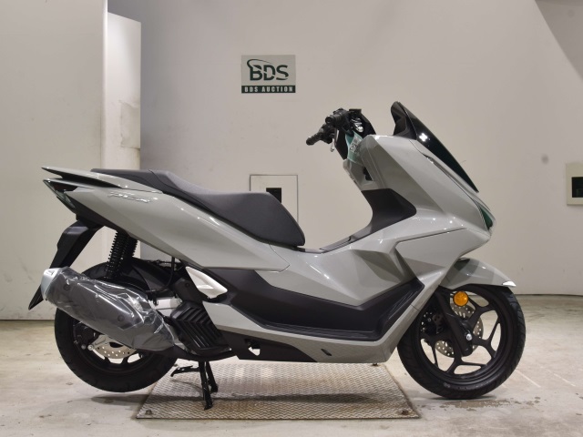 Honda PCX125 2025
