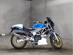 Honda VTR250 2011