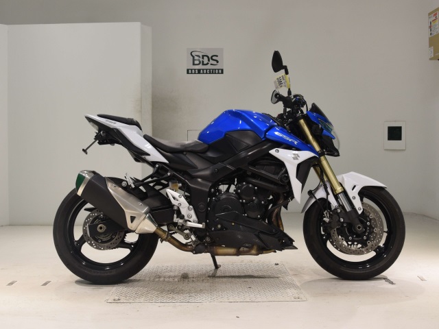 Suzuki GSR750A 2013