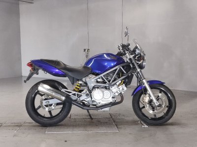 Honda VTR250 2005