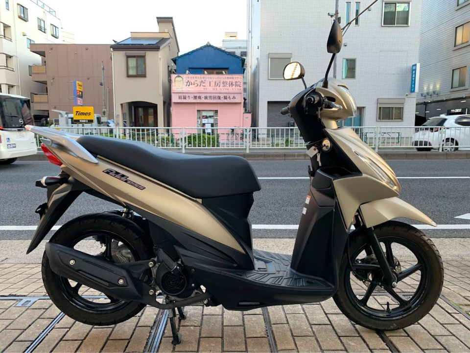 Suzuki ADDRESS V110