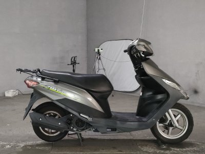 Suzuki ADDRESS V125