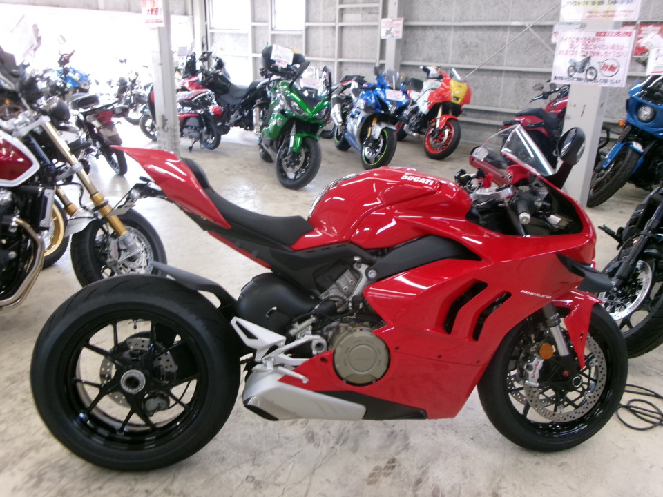 Ducati PANIGALE V4 2022
