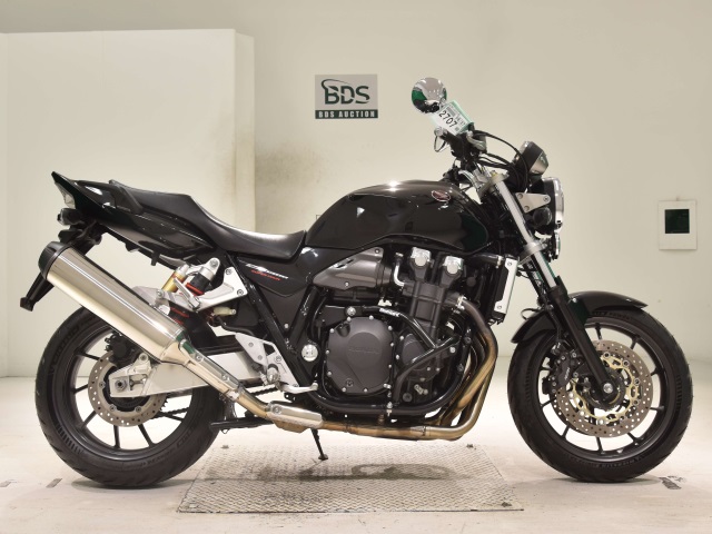 Honda CB1300SF 2016