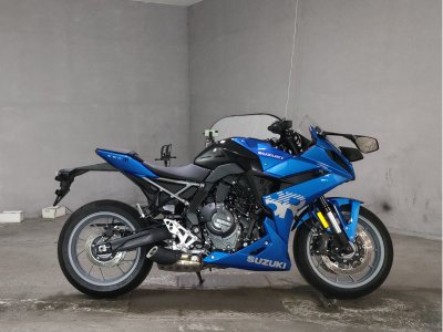 Suzuki GSX-8R 2025