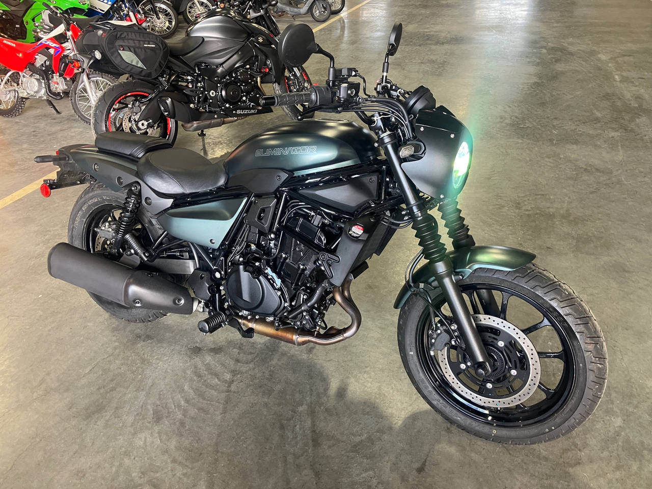 Kawasaki ELIMINATOR 400SE 2024