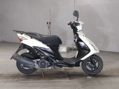 Suzuki ADDRESS V125